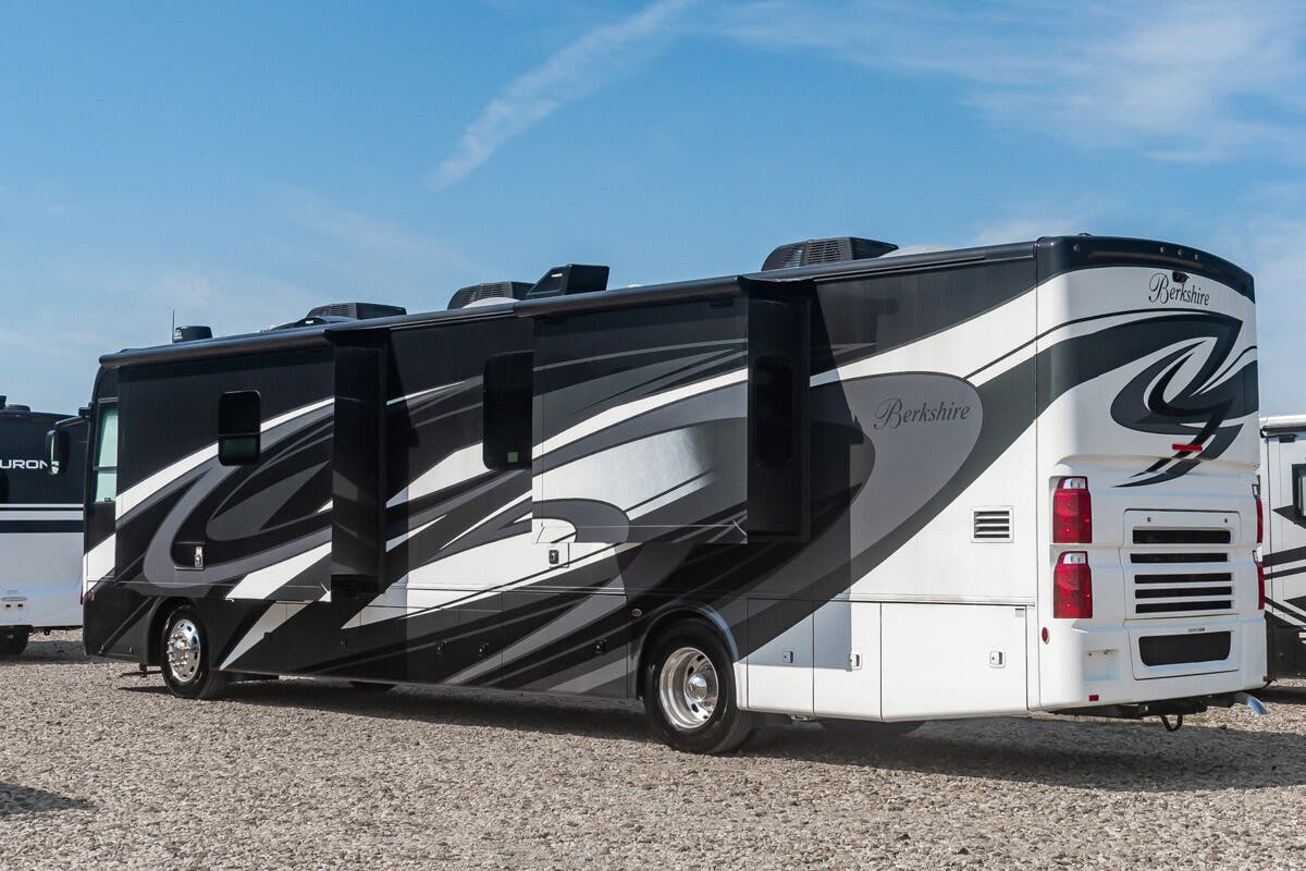 Bus-Stuff.com Class A Rv For Sale