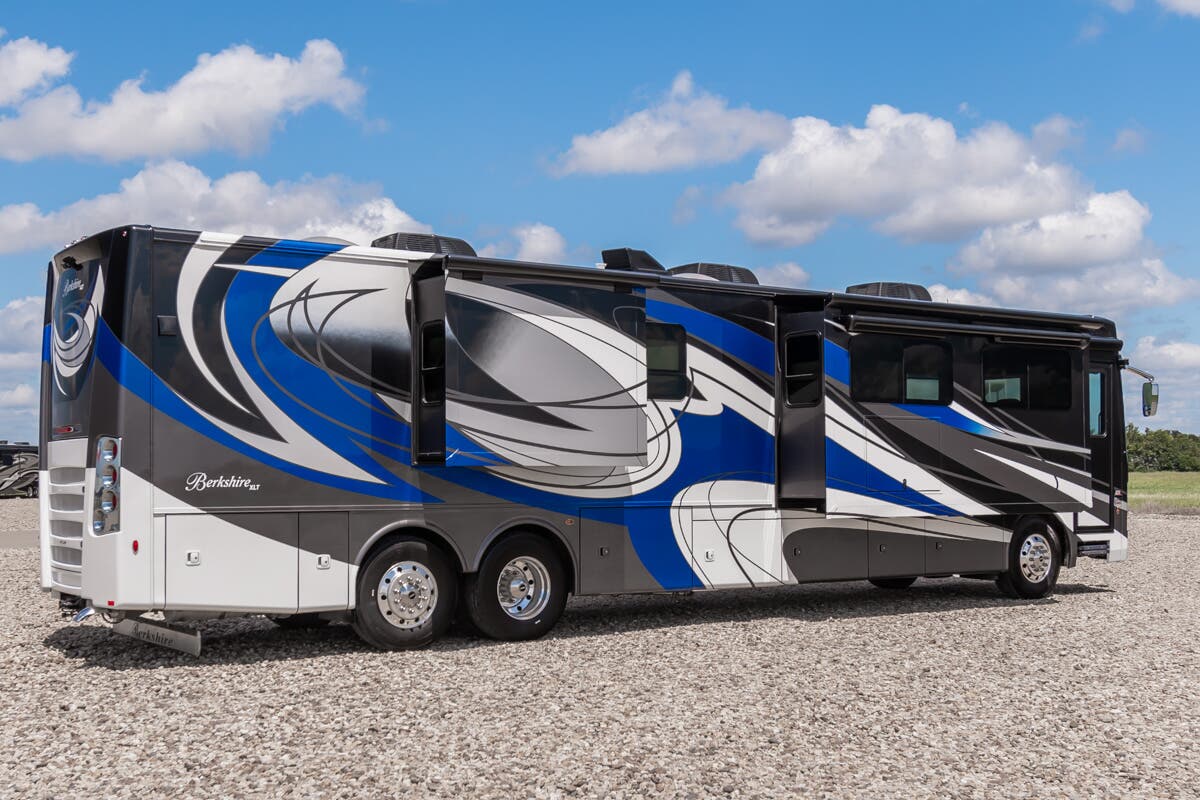 Bus-Stuff.com Class A Rv For Sale