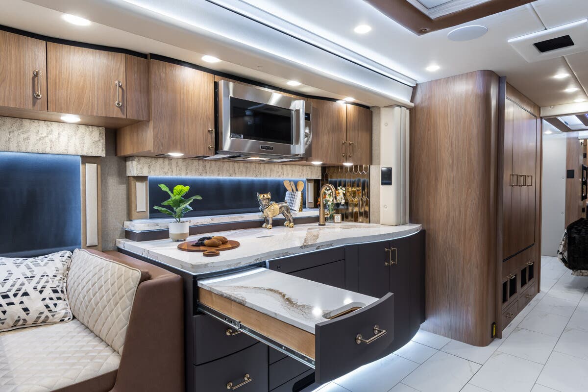 Bus-Stuff.com Class A Rv For Sale