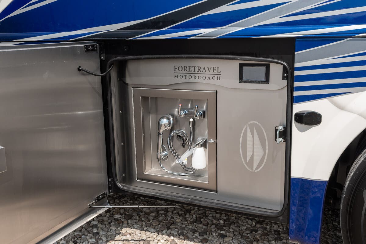 Bus-Stuff.com Class A Rv For Sale