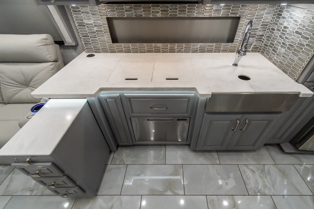 Bus-Stuff.com Class A Rv For Sale