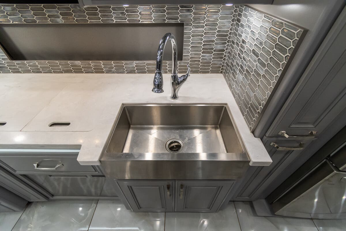 Bus-Stuff.com Class A Rv For Sale