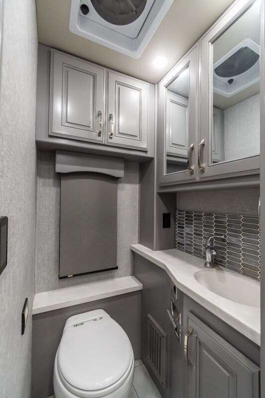 Bus-Stuff.com Class A Rv For Sale