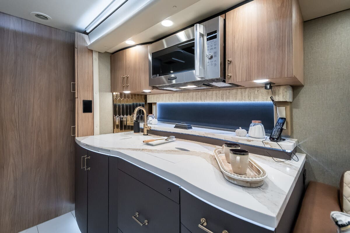 Bus-Stuff.com Class A Rv For Sale