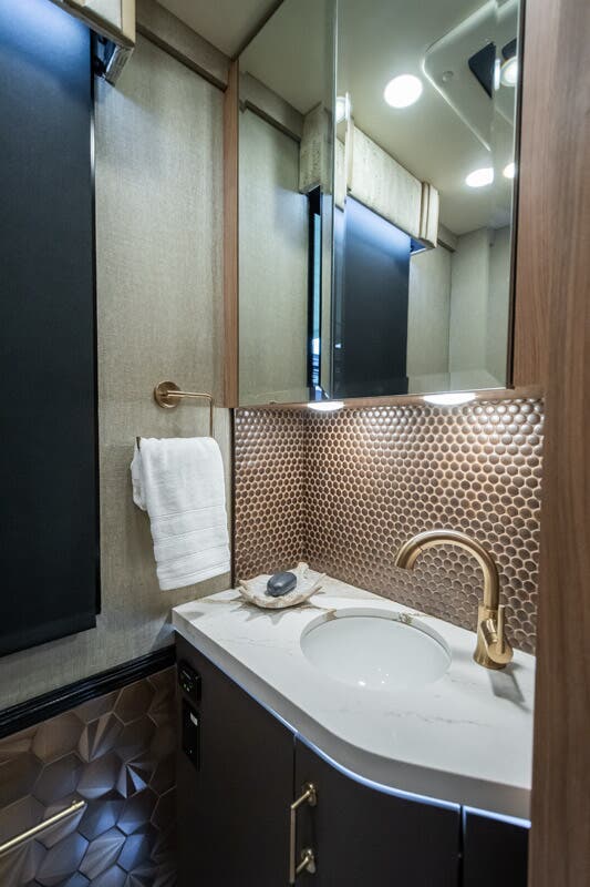 Bus-Stuff.com Class A Rv For Sale