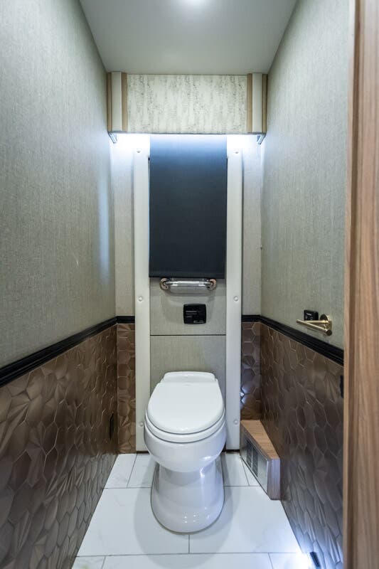 Bus-Stuff.com Class A Rv For Sale