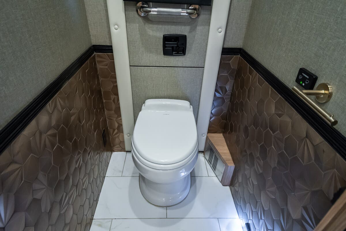 Bus-Stuff.com Class A Rv For Sale