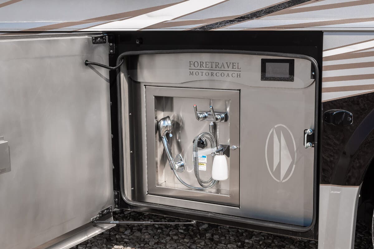 Bus-Stuff.com Class A Rv For Sale