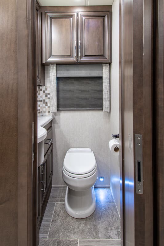 Bus-Stuff.com Class A Rv For Sale