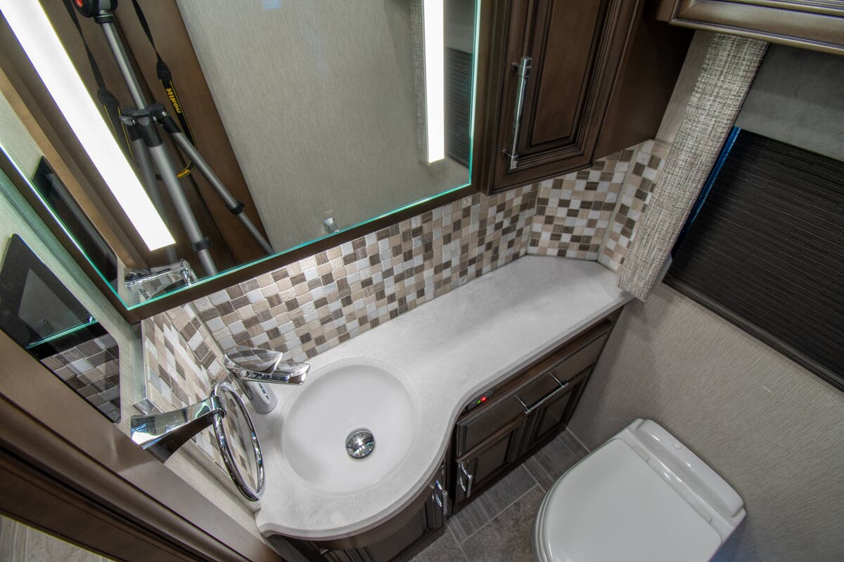 Bus-Stuff.com Class A Rv For Sale