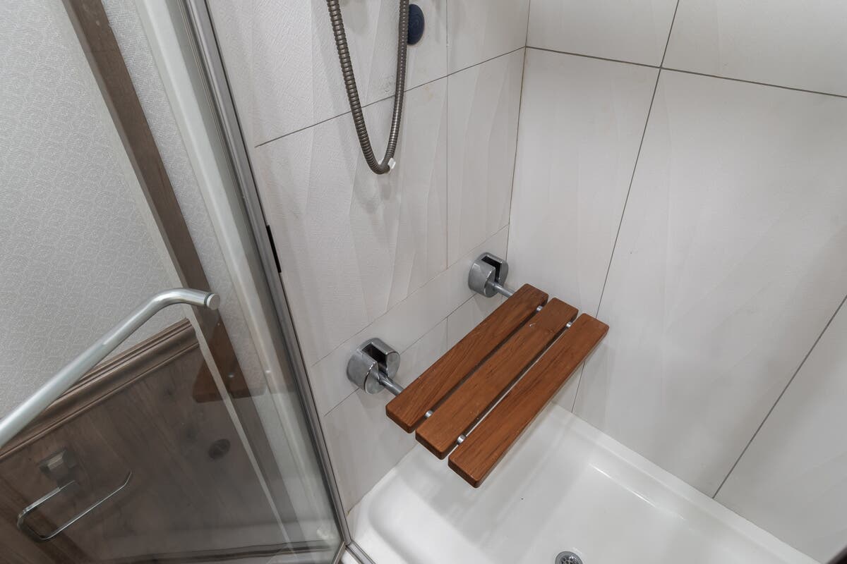 Bus-Stuff.com Class A Rv For Sale