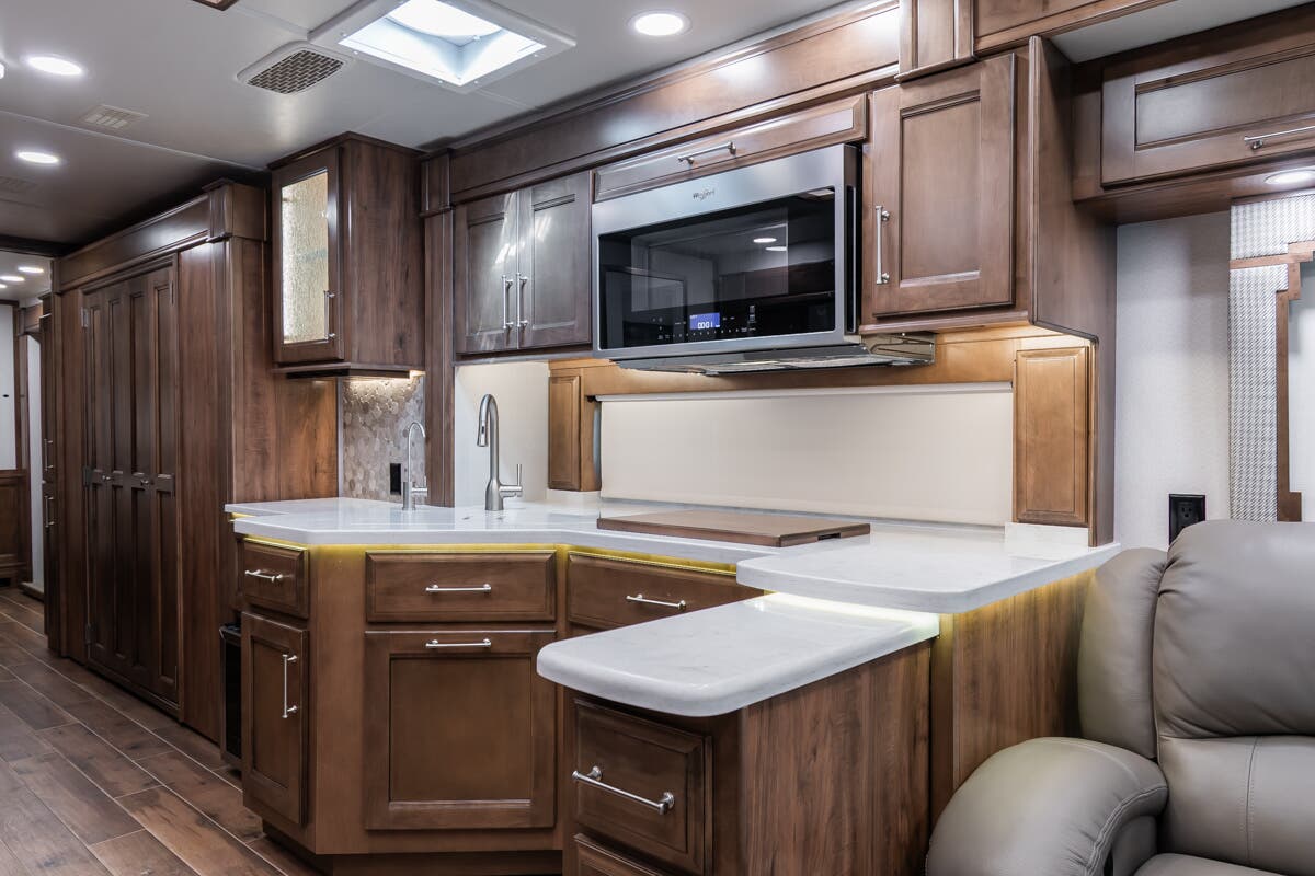 Bus-Stuff.com Class A Rv For Sale