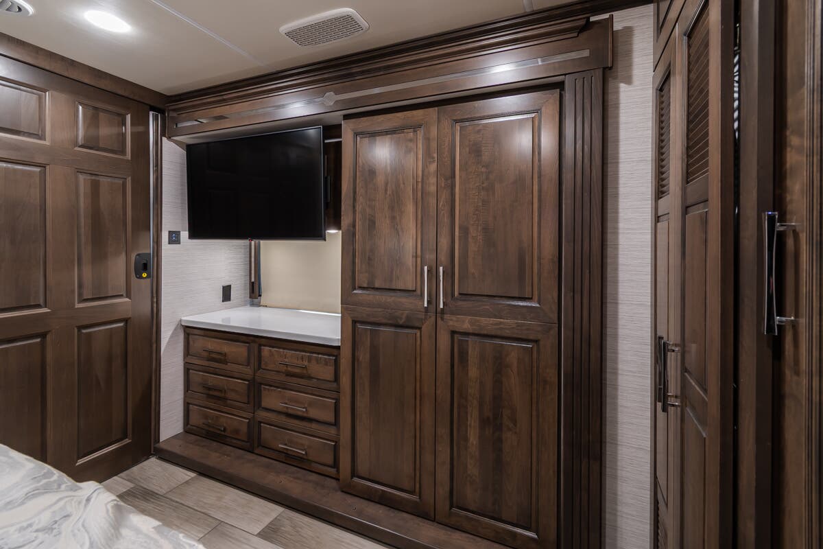 Bus-Stuff.com Class A Rv For Sale