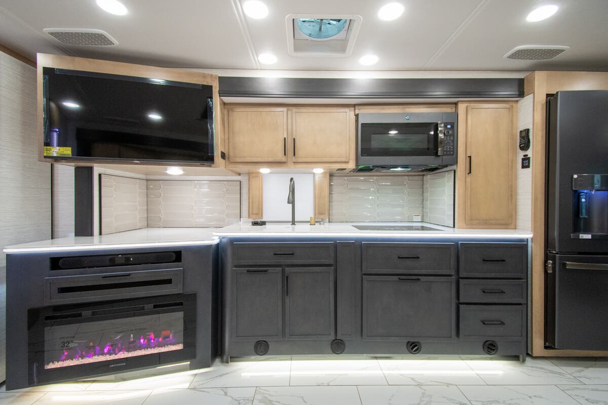 Bus-Stuff.com Class A Rv For Sale