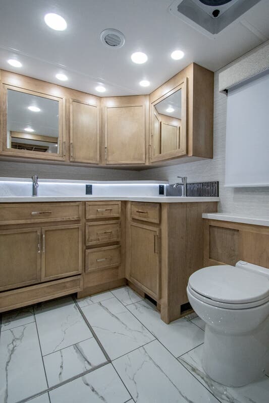 Bus-Stuff.com Class A Rv For Sale