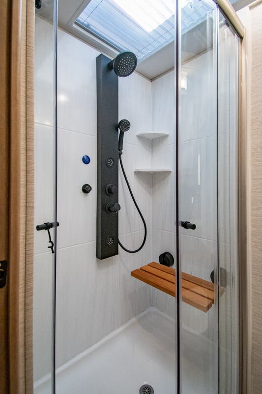 Bus-Stuff.com Class A Rv For Sale