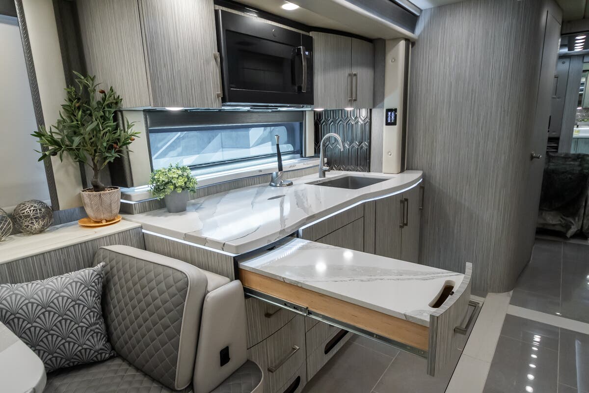 Bus-Stuff.com Class A Rv For Sale