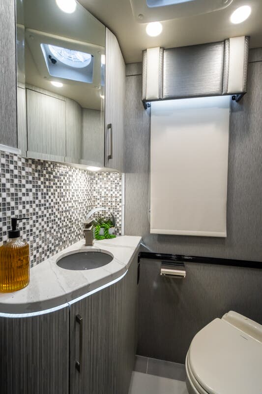 Bus-Stuff.com Class A Rv For Sale