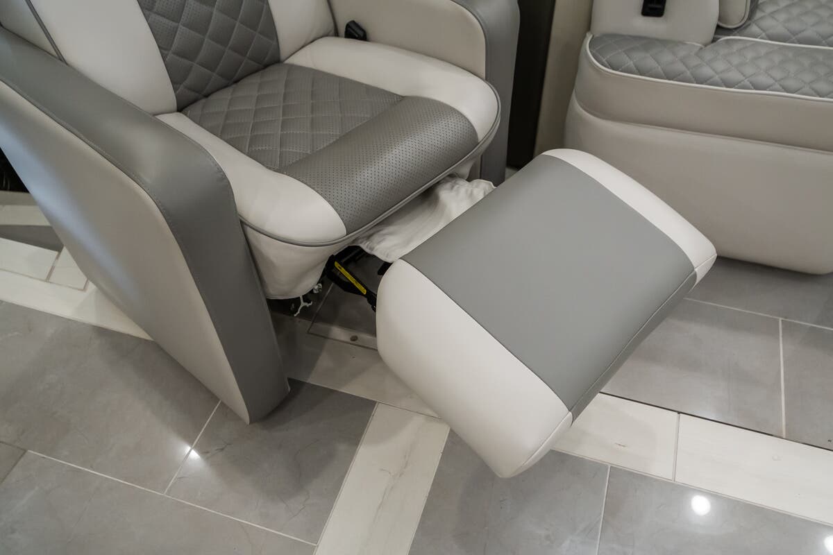 Bus-Stuff.com Class A Rv For Sale