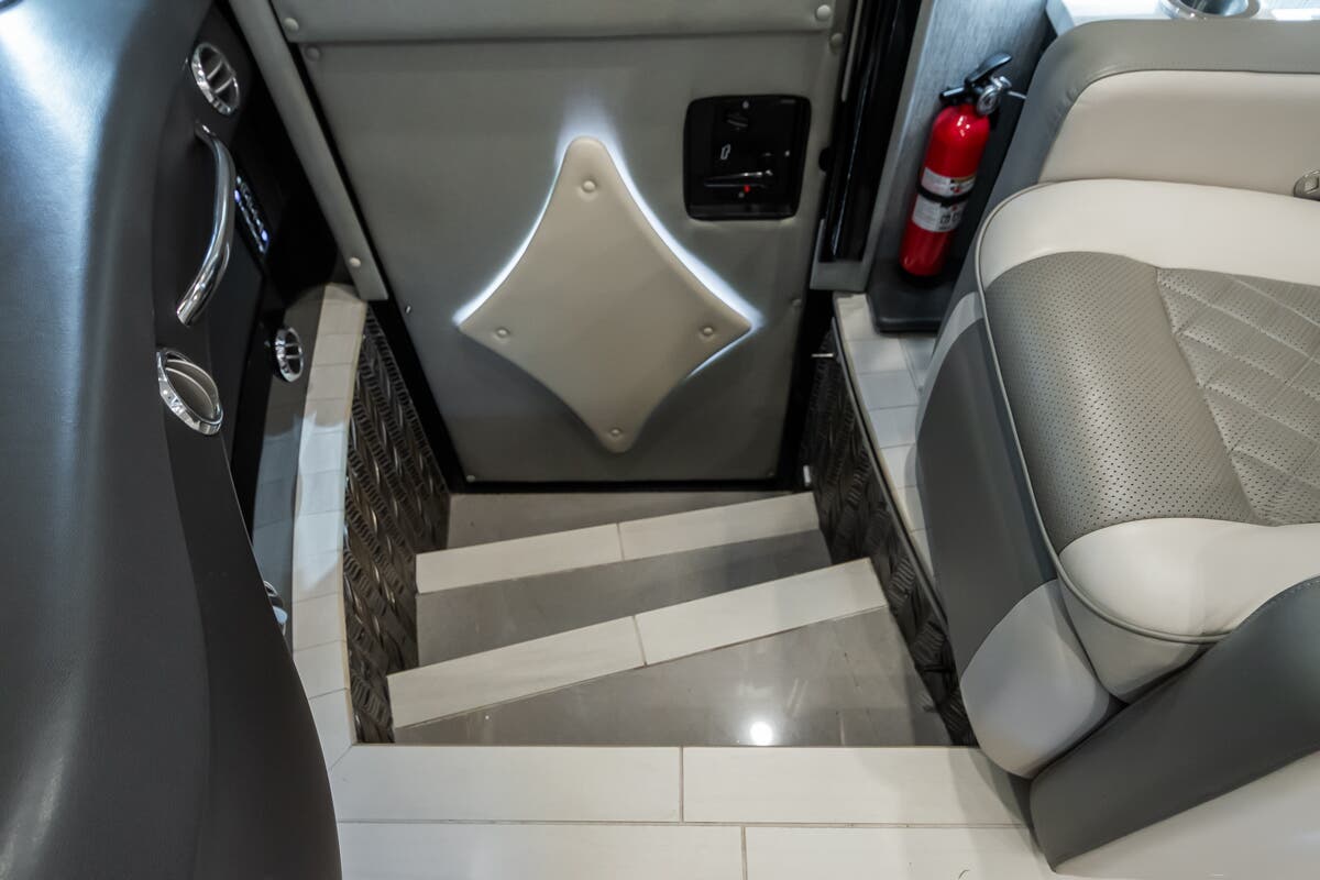 Bus-Stuff.com Class A Rv For Sale