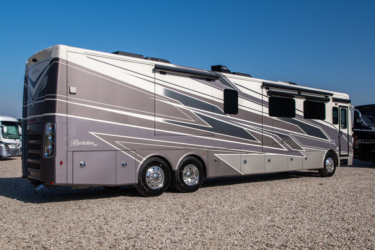 Bus-Stuff.com Class A Rv For Sale