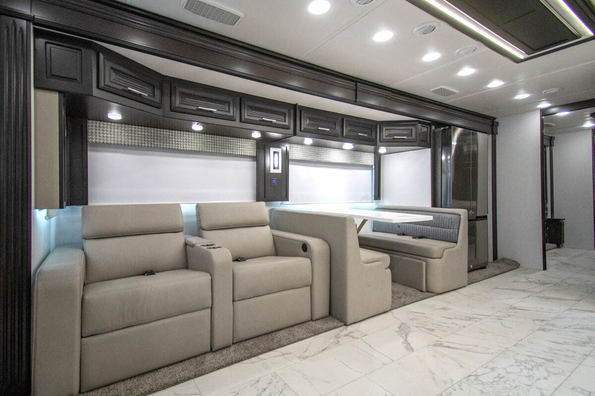 Bus-Stuff.com Class A Rv For Sale