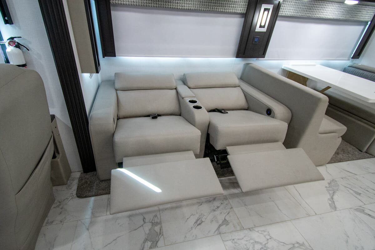 Bus-Stuff.com Class A Rv For Sale