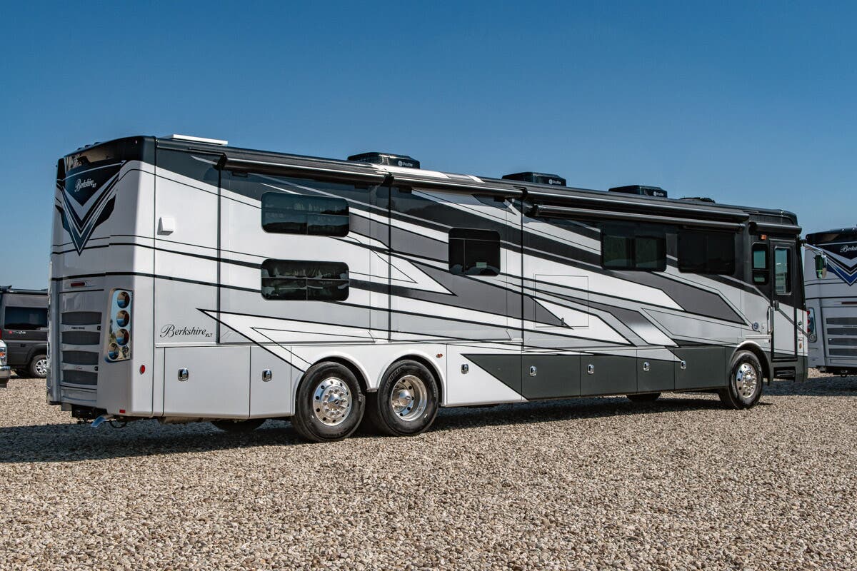 Bus-Stuff.com Class A Rv For Sale