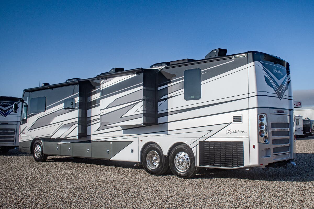 Bus-Stuff.com Class A Rv For Sale