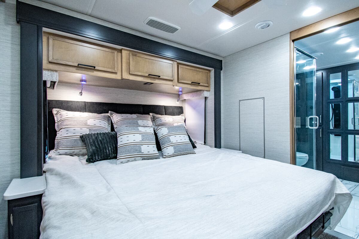 Bus-Stuff.com Class A Rv For Sale