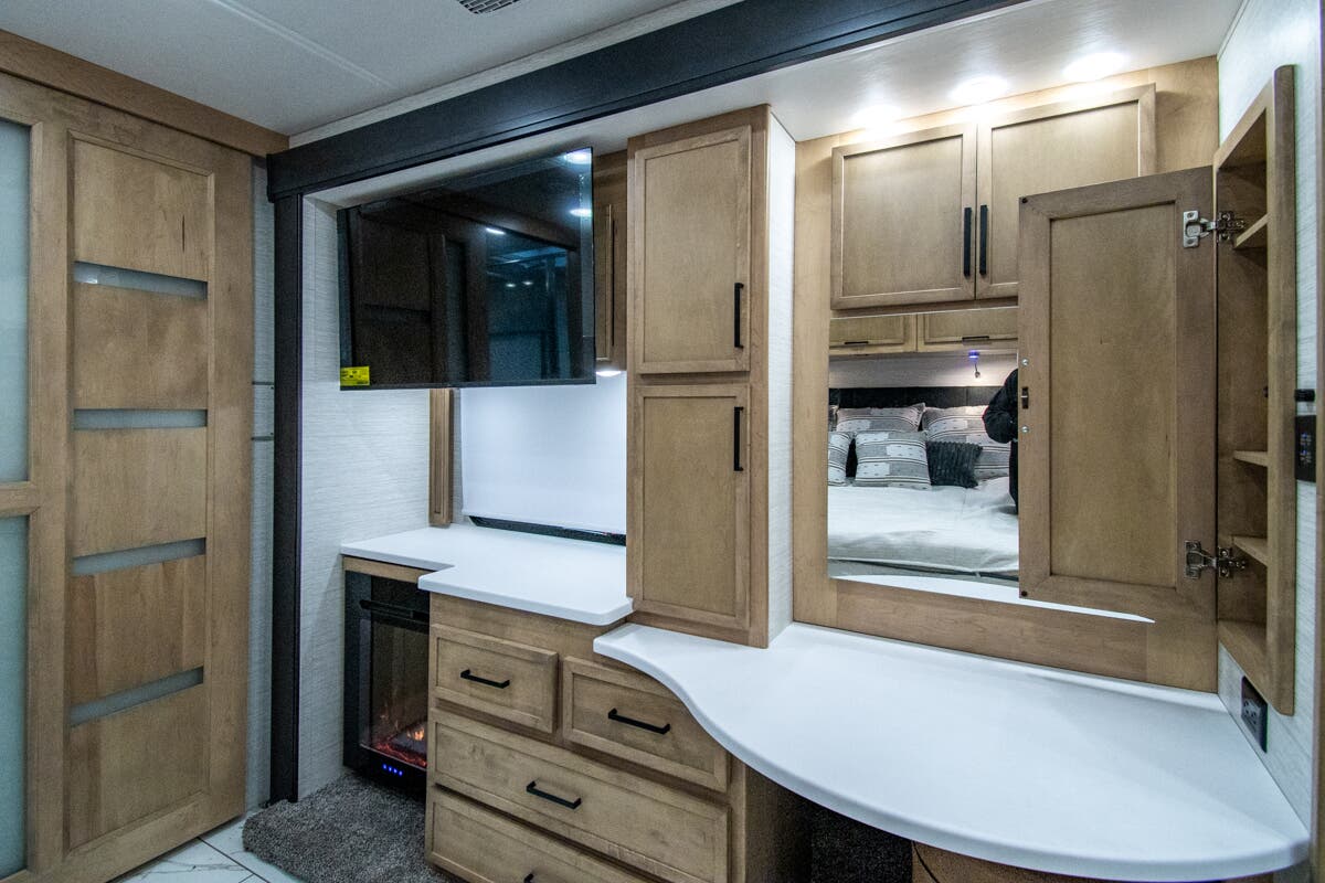 Bus-Stuff.com Class A Rv For Sale