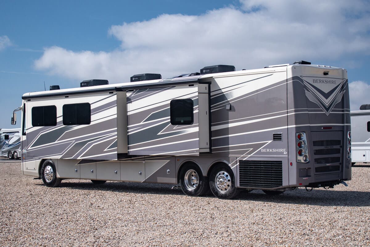 Bus-Stuff.com Class A Rv For Sale