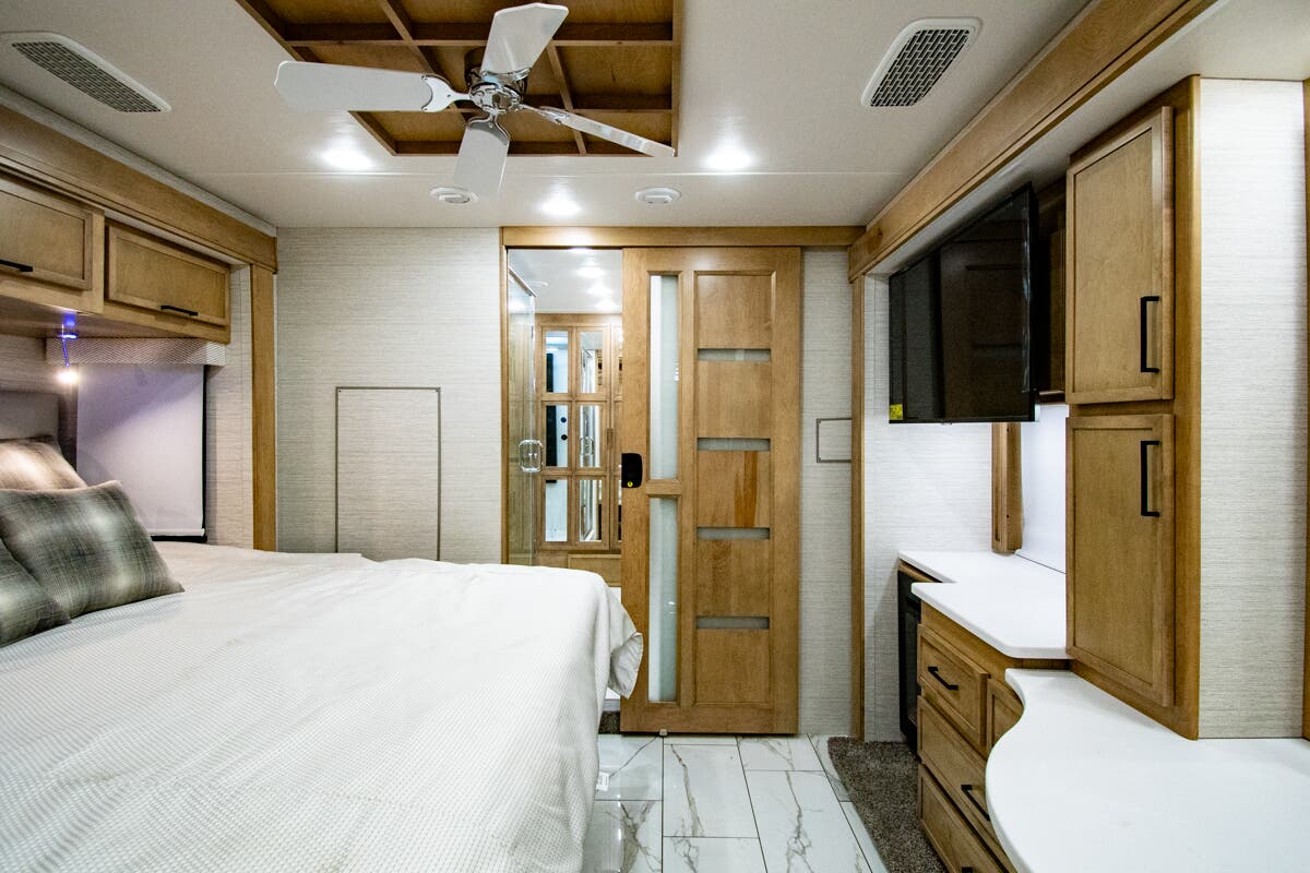 Bus-Stuff.com Class A Rv For Sale