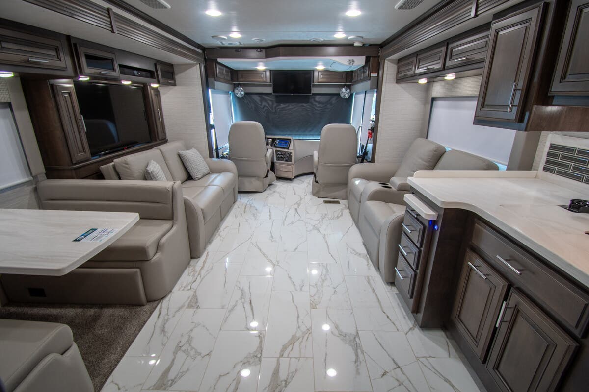 Bus-Stuff.com Class A Rv For Sale