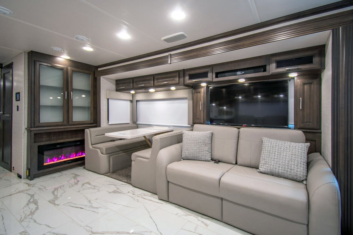 Bus-Stuff.com Class A Rv For Sale