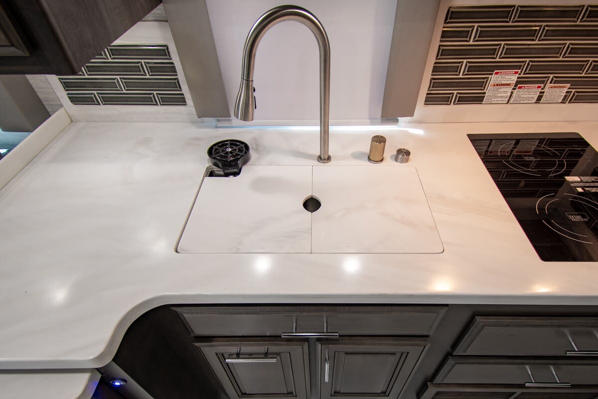 Bus-Stuff.com Class A Rv For Sale