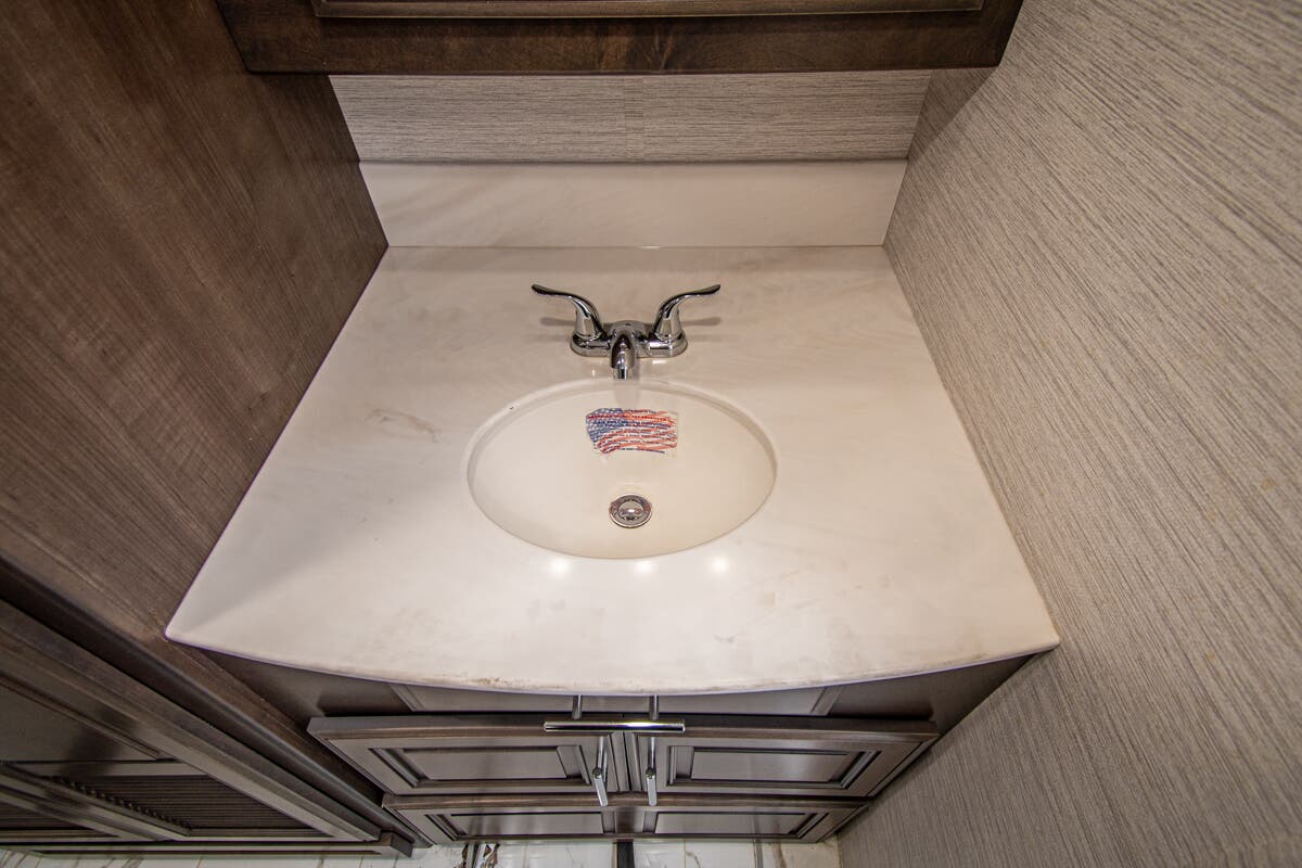 Bus-Stuff.com Class A Rv For Sale