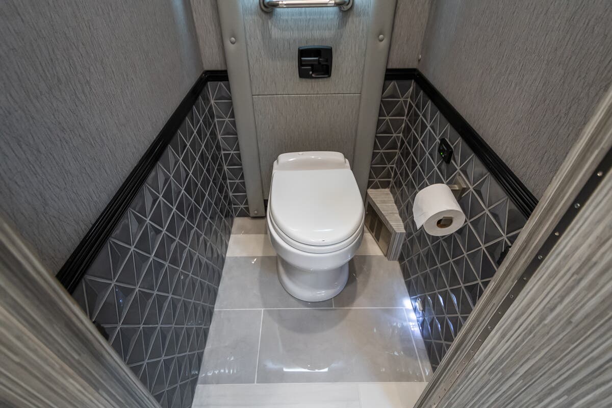 Bus-Stuff.com Class A Rv For Sale