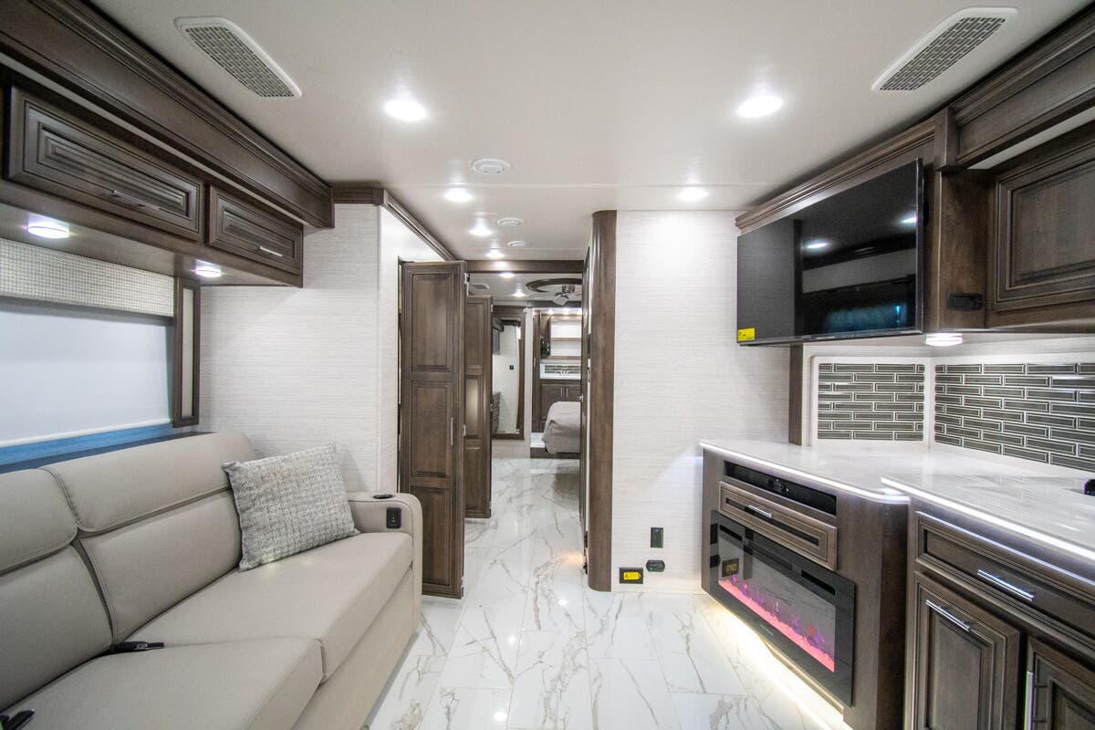 Bus-Stuff.com Class A Rv For Sale