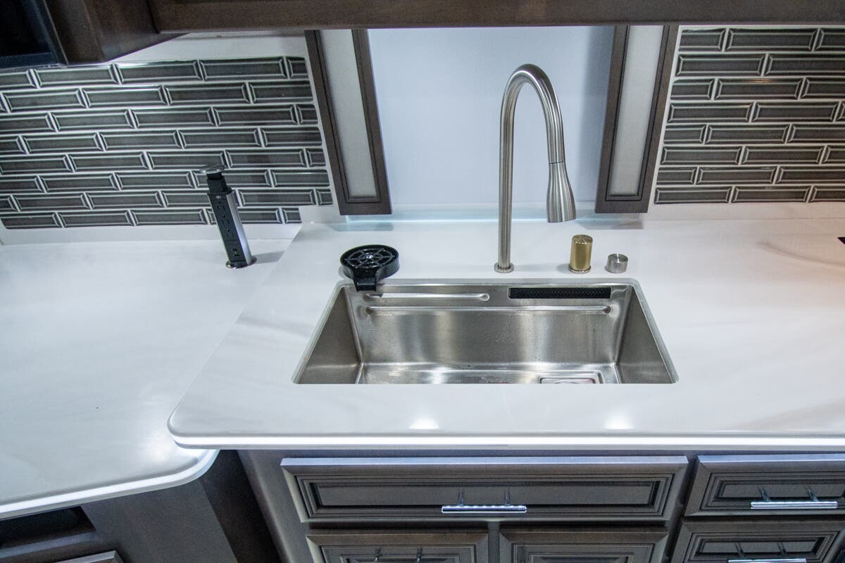 Bus-Stuff.com Class A Rv For Sale