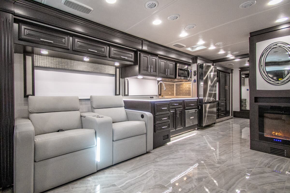 Bus-Stuff.com Class A Rv For Sale