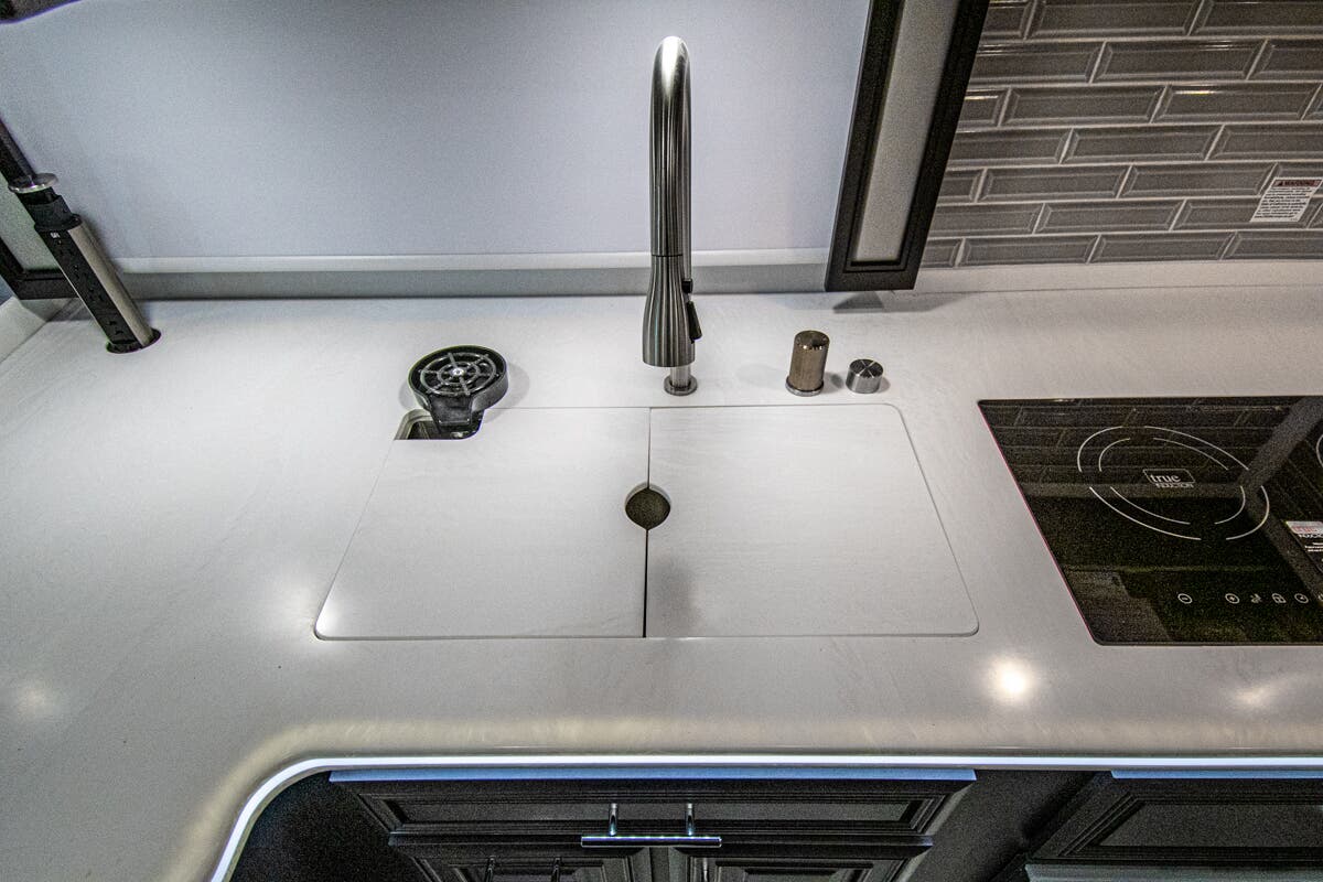 Bus-Stuff.com Class A Rv For Sale