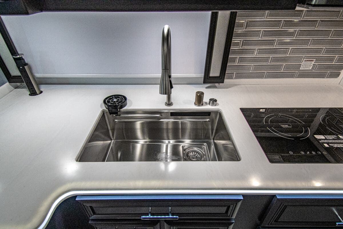 Bus-Stuff.com Class A Rv For Sale