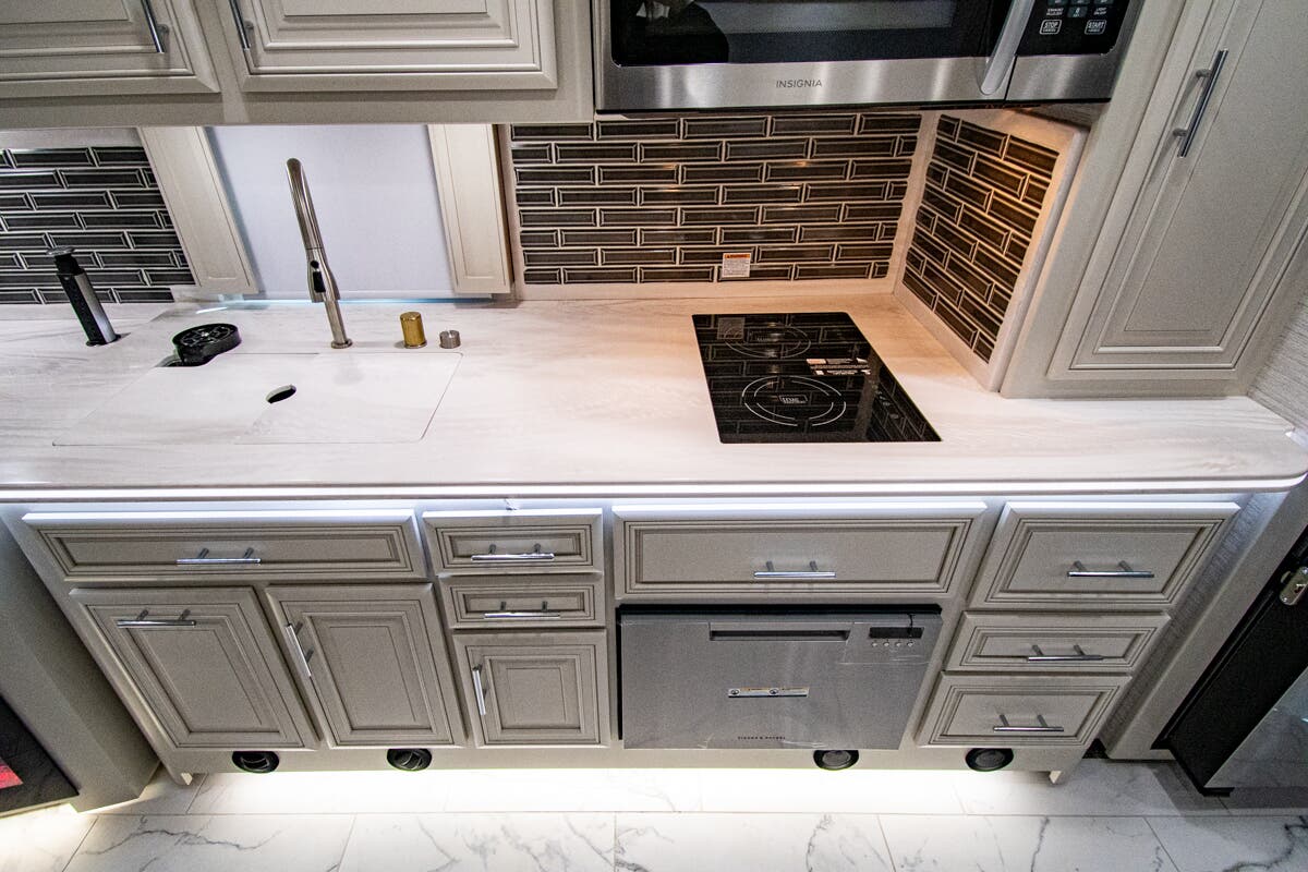 Bus-Stuff.com Class A Rv For Sale