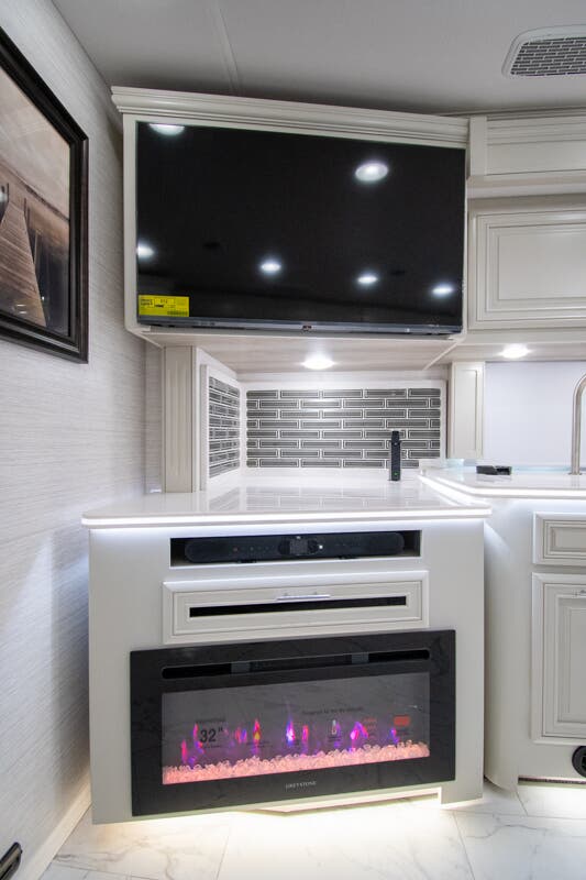 Bus-Stuff.com Class A Rv For Sale