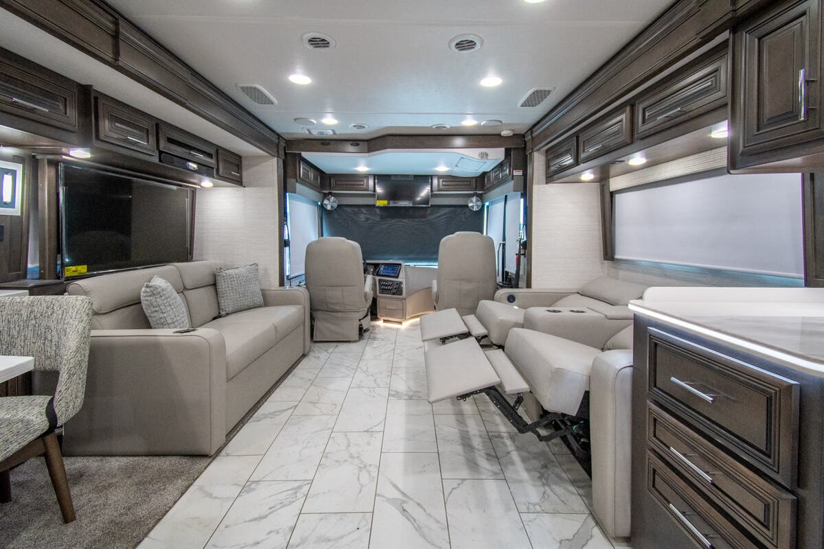 Bus-Stuff.com Class A Rv For Sale