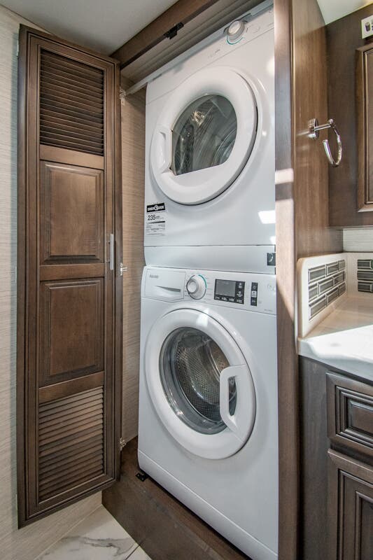 Bus-Stuff.com Class A Rv For Sale