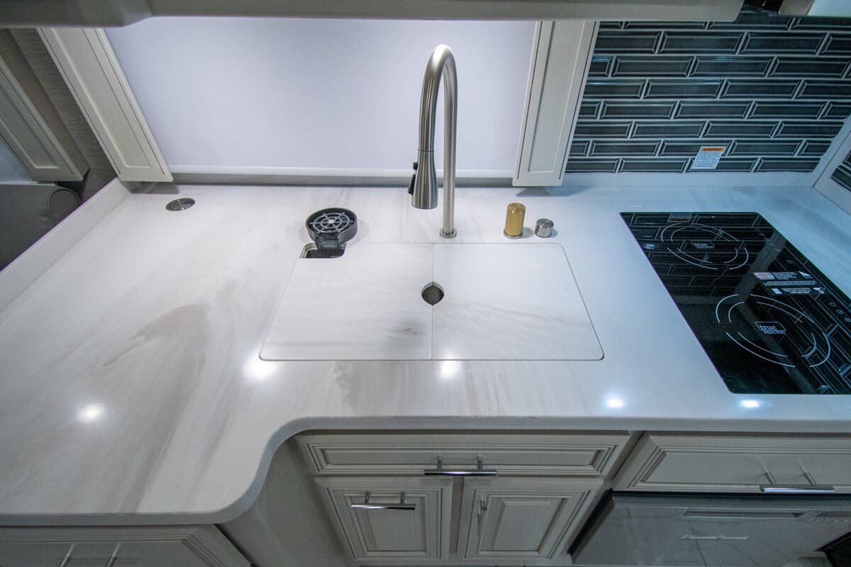 Bus-Stuff.com Class A Rv For Sale