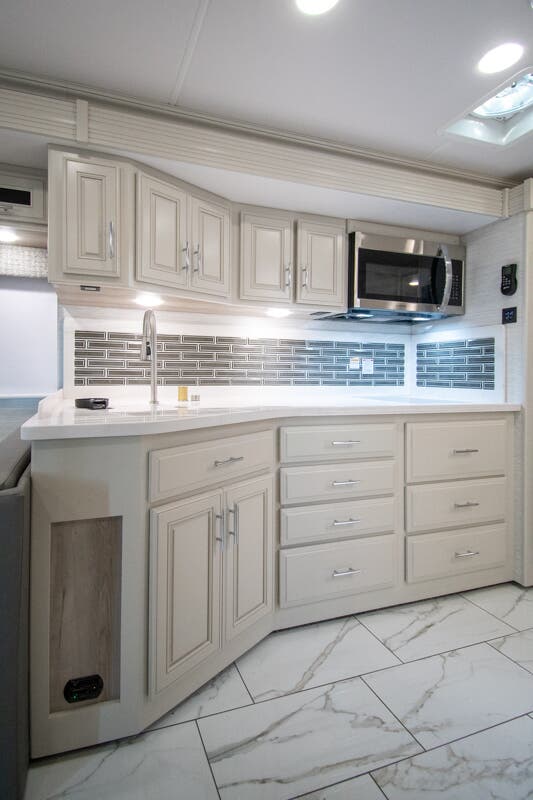 Bus-Stuff.com Class A Rv For Sale