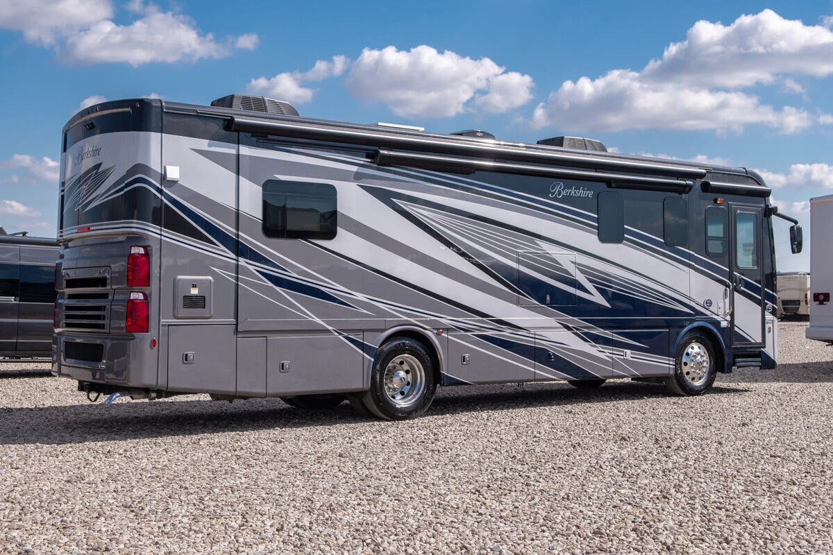 Bus-Stuff.com Class A Rv For Sale